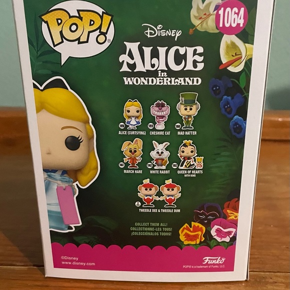 Alice in wonderland Funko pop #1064 - Picture 3 of 6